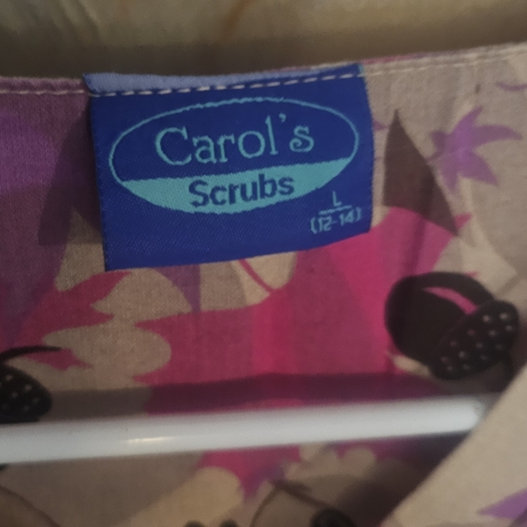 Colorful Scrub Tops Set - Picture 3 of 5